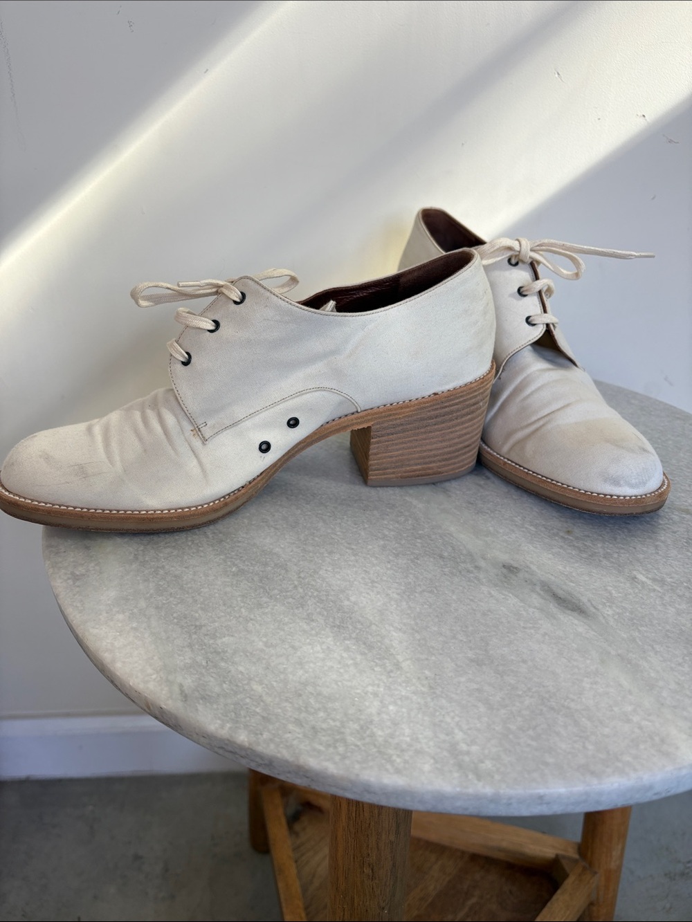 DKNY Cream Lace-Up Block Heel Oxfords